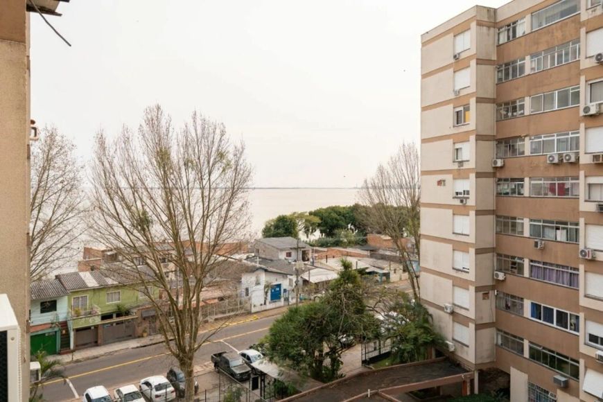Apartamento em Avenida Guaíba - Vila Assunção - Porto Alegre/RS