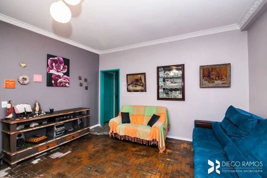 Apartamento de 3 dormitórios, com garden. Primeiro andar. Apartamento amplo, bem iluminado e ventila