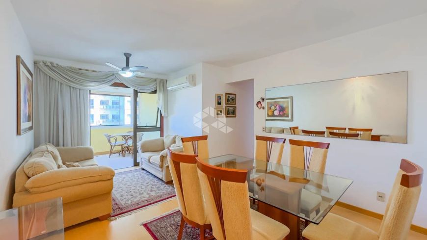 Apartamento em Menino Deus