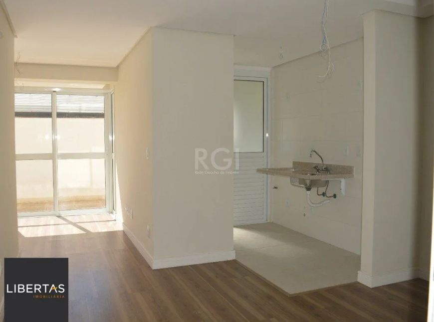 Apartamento com garden1 dormitório com suíte, lavabo e 1 vaga próximo ao Fórum