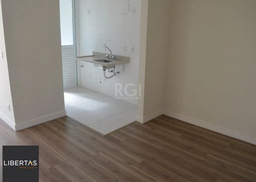 Apartamento com garden1 dormitório com suíte, lavabo e 1 vaga próximo ao Fórum