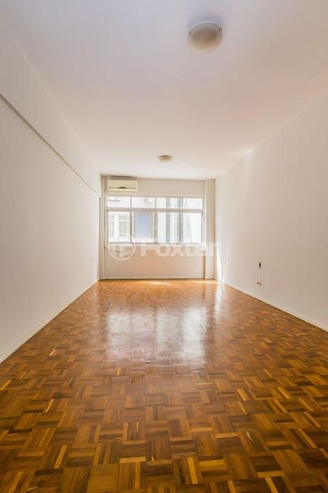 Sala / Conjunto Comercial à venda Rua General Andrade Neves, Centro Histórico - Porto Alegre
