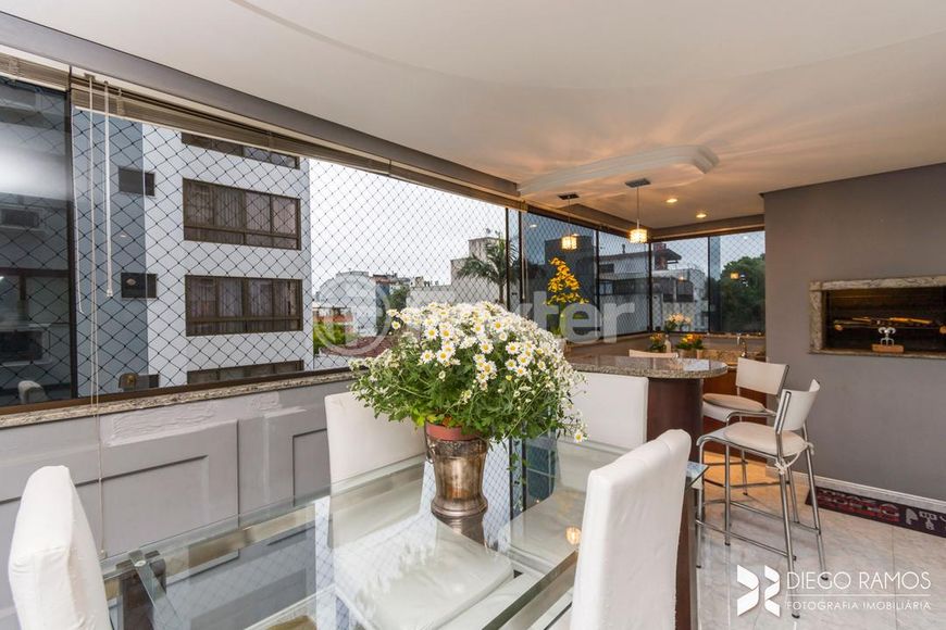 Apartamento à venda Rua Castro Alves, Rio Branco - Porto Alegre