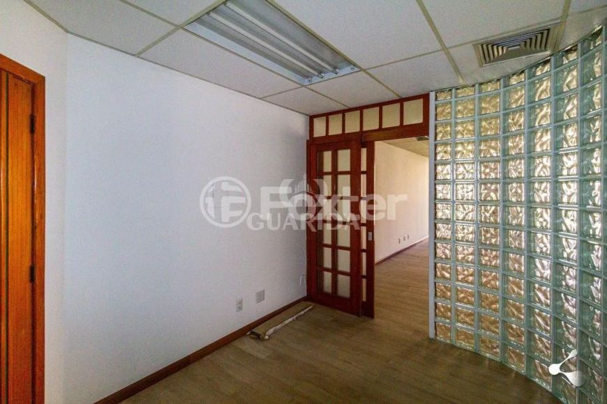 Sala / Conjunto Comercial à venda Rua Vieira de Castro, Farroupilha - Porto Alegre
