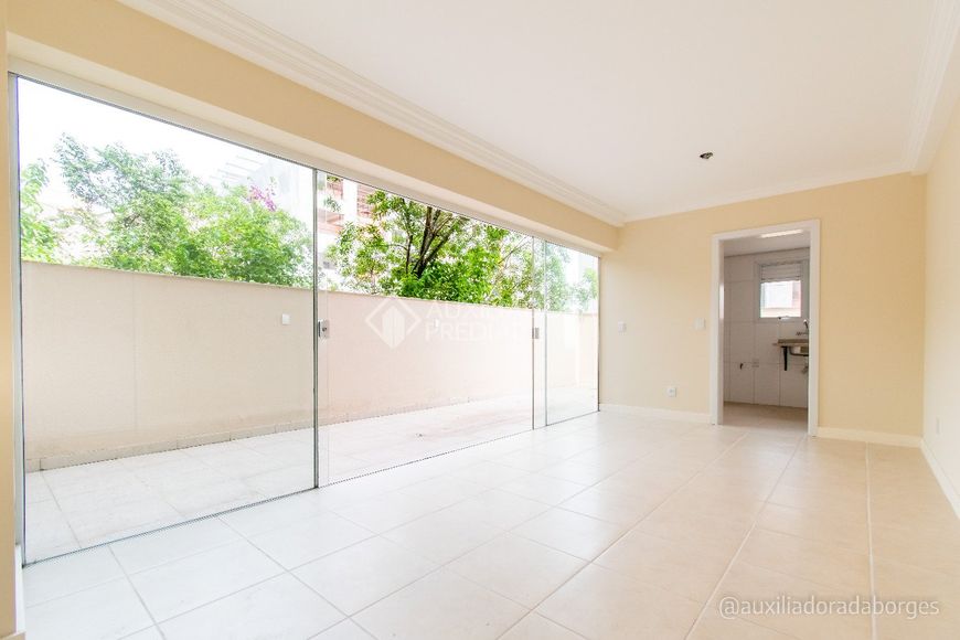 Apartamento para venda tem 89 metros quadrados com 1 quarto em Menino Deus - Porto Alegre - RS
