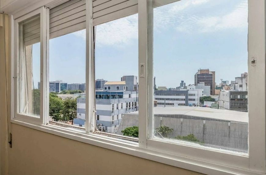 Apartamento em Rua Coronel Genuino - Centro Histórico - Porto Alegre/RS