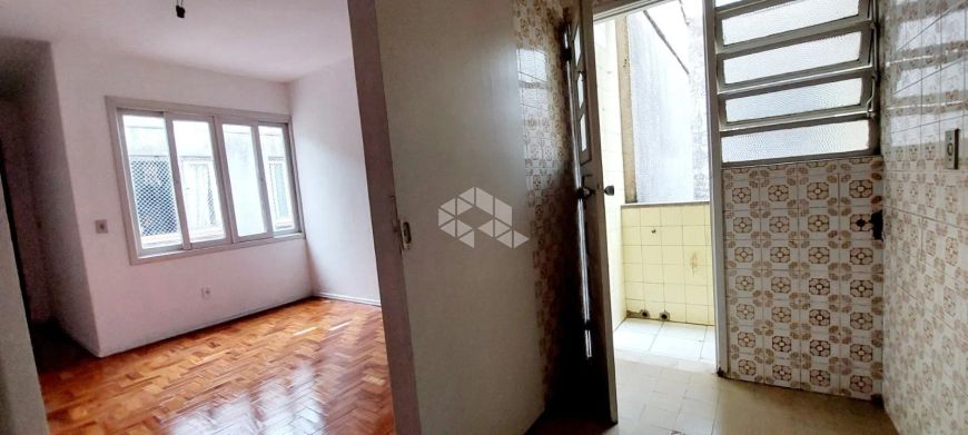 APARTAMENTO DE 1 QUARTO NO CORAÇÃO DA CIDADE BAIXA