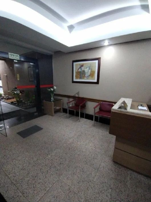 Sala comercial com garagem no bairro Bom Fim