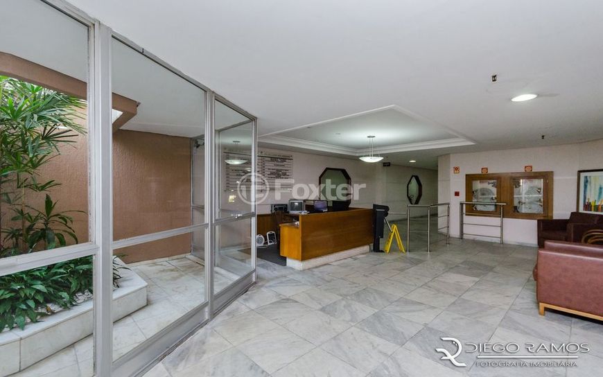 Conjunto comercial para venda tem 85 metros quadrados em Moinhos de Vento - Porto Alegre - RS