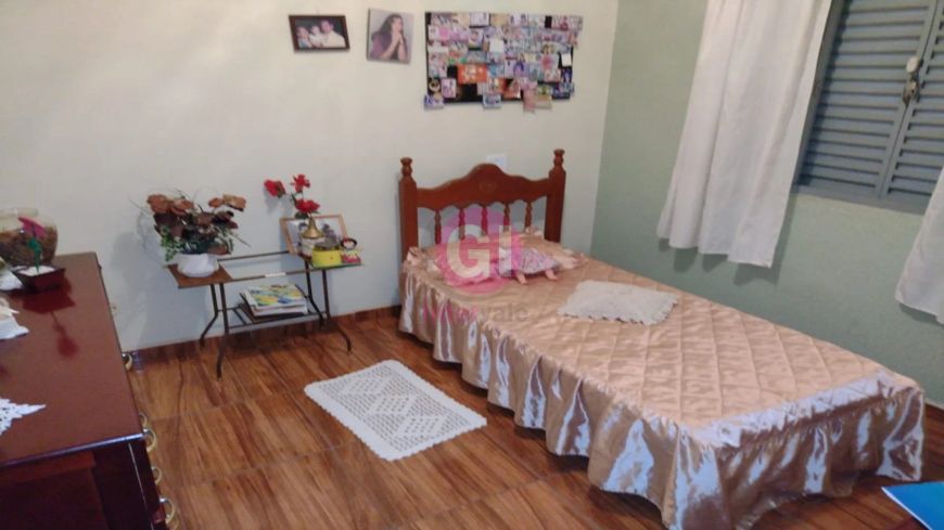 Casa Locação Parque Santo Antônio 3 Dormitórios