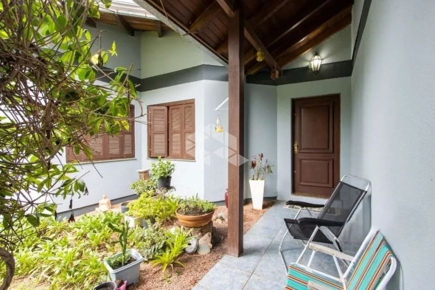 CASA A VENDA 3 QUARTOS BAIRRO ABERTA DOS MORROS