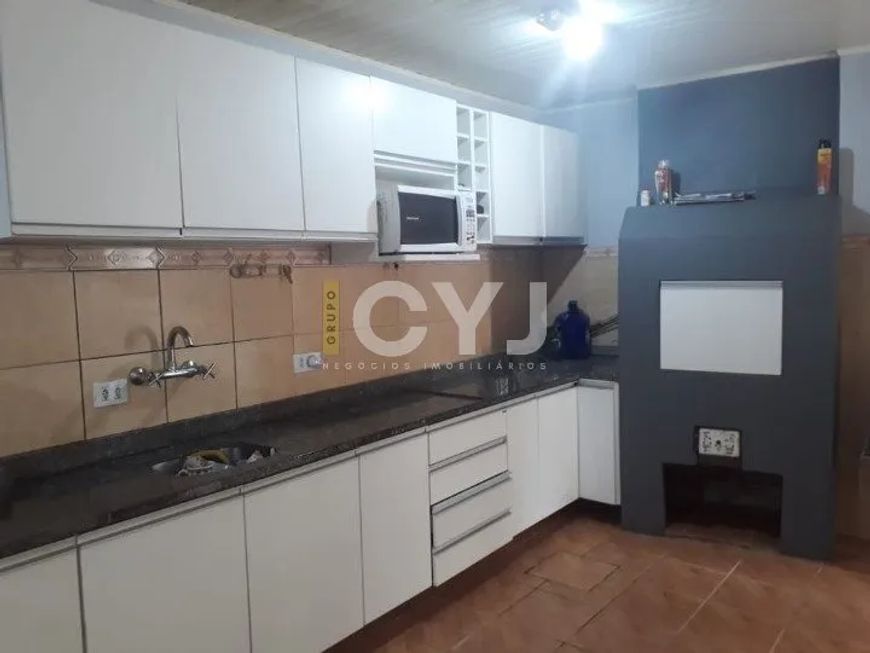 Casa com 2 dormitórios no Bairro Cavalhada em Porto Alegre