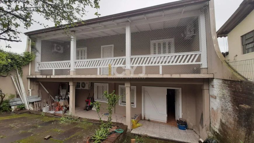 Casa com 2 dormitórios no Bairro Cavalhada em Porto Alegre