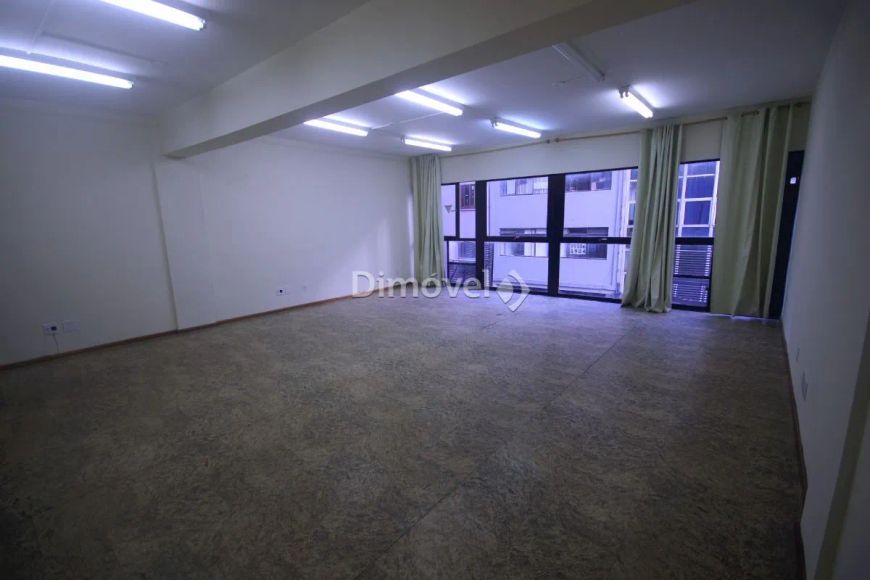 VENDA, SALA COMERCIAL no Bairro CENTRO HISTÓRICO, PORTO ALEGRE.