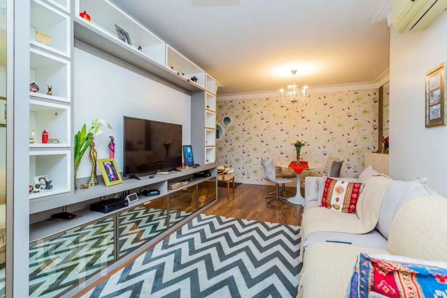 Imóvel para venda tem 87 metros quadrados com 2 quartos no bairro Santana- Porto Alegre - RS