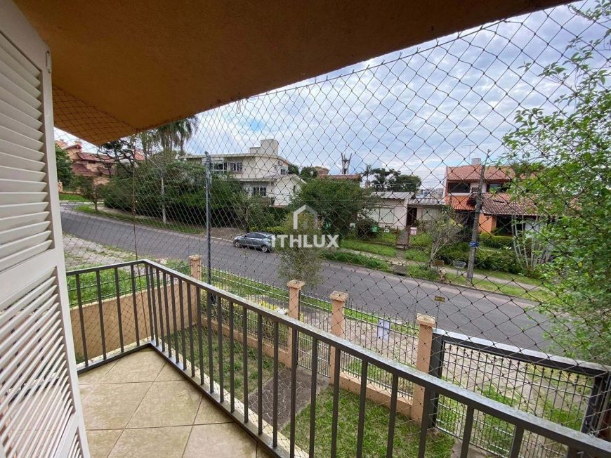 Casa, 266m2, Venda, 4 Dormitórios, 2 Suítes, 3 Banheiros, Semimobiliada, 4 Vagas, Colégio Farroupilh