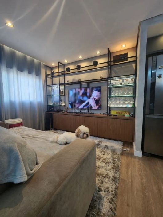 Apartamento Loft finamente decorado , quarto, sala ,cozinha ,permanecem todos os móveis a execeção T