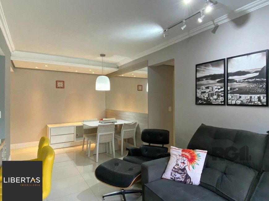 APARTAMENTO MOBILIADO DE 2 DORMITÓRIOS - CENTRO HISTÓRICO