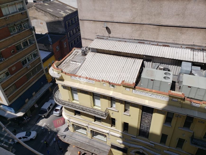 Ótima oportunidade de adquirir uma sala no EDIFICIO PAMPA