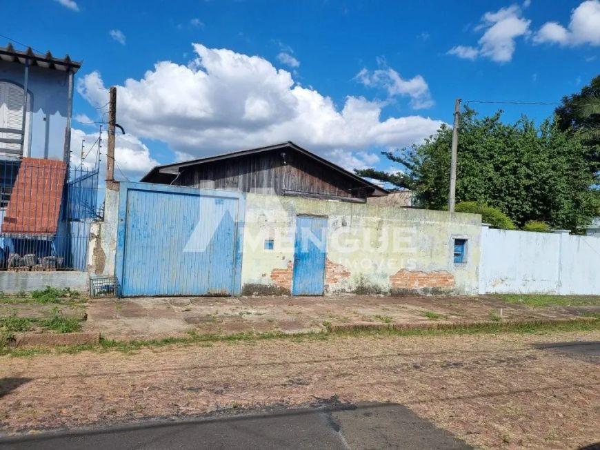 Terreno á venda no bairro Jardim Itú com área total de 331,70 m² por R$ 425.000,00.