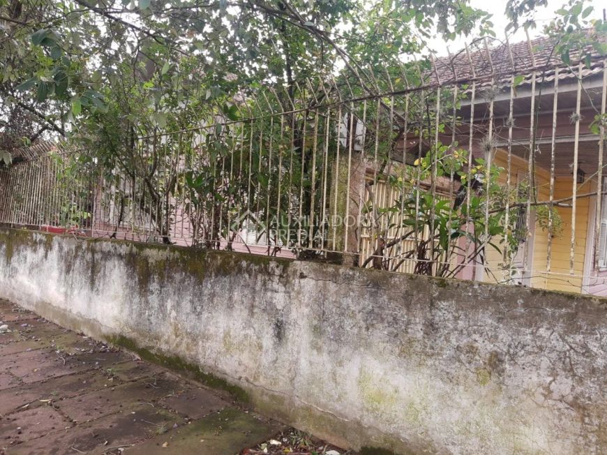 Terreno à venda em Porto Alegre