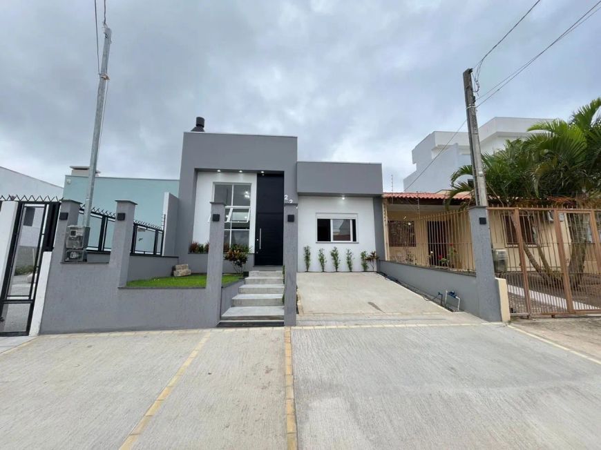 Casa terrea no guarujá