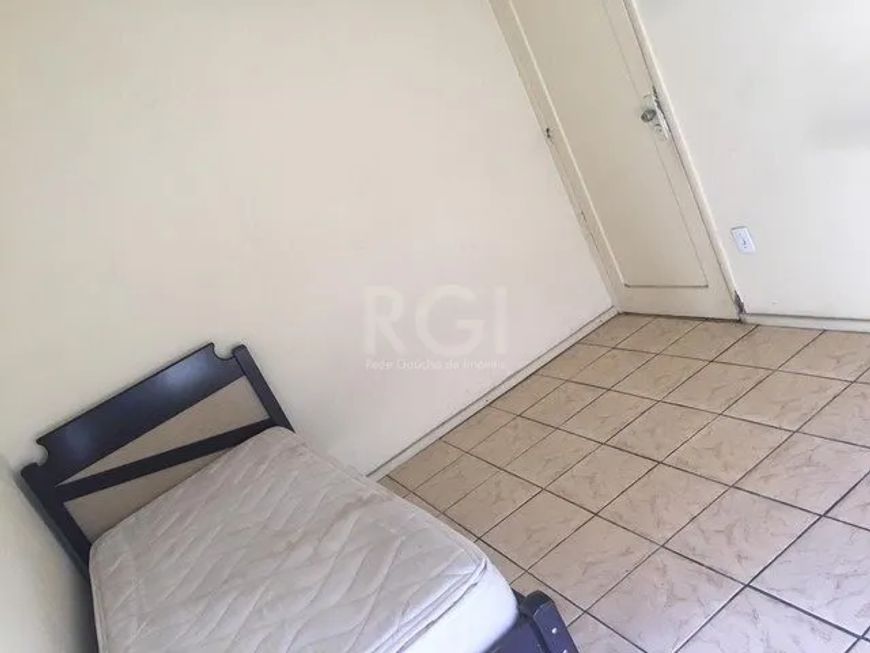 Apartamento 94 metros quadrados, localizado no centro de Porto Alegre, 3° andar com 3 dormitórios, c