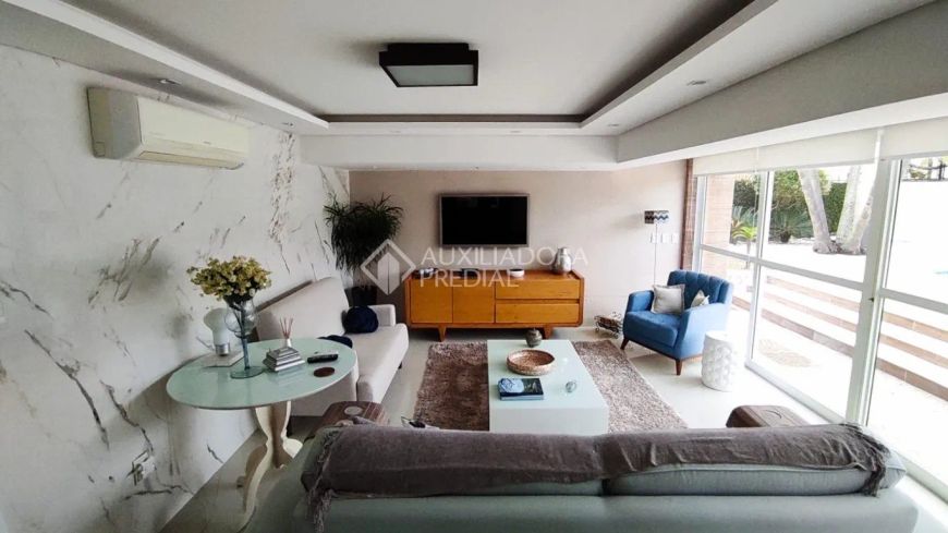 Casa de COM Esquina no Guarujá C