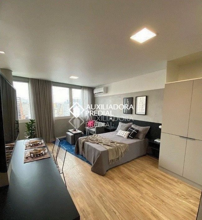 APARTAMENTO NOVO, MOBILIADO