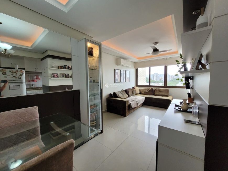 Apartamento com 3 quartos em Porto Alegre