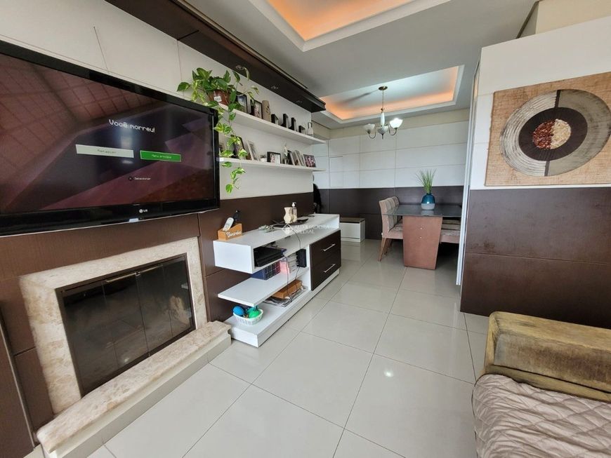 Apartamento com 3 quartos em Porto Alegre