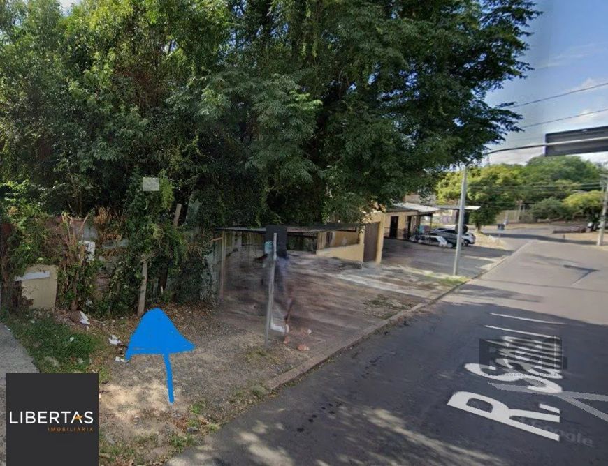 Terreno medindo 13.20m de frente e 30m de fundos.