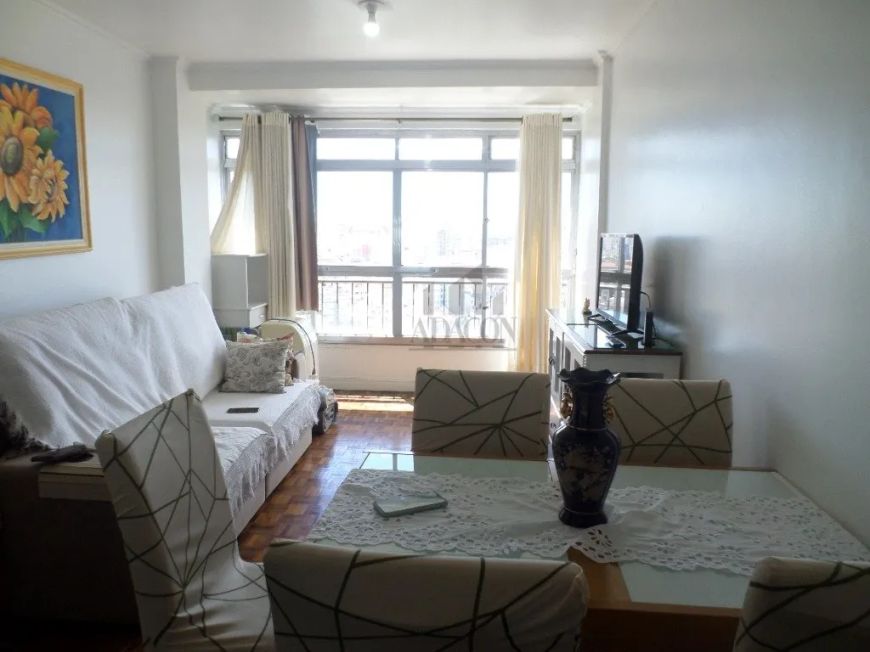 Apartamento de 2 quartos no bairro Azenha