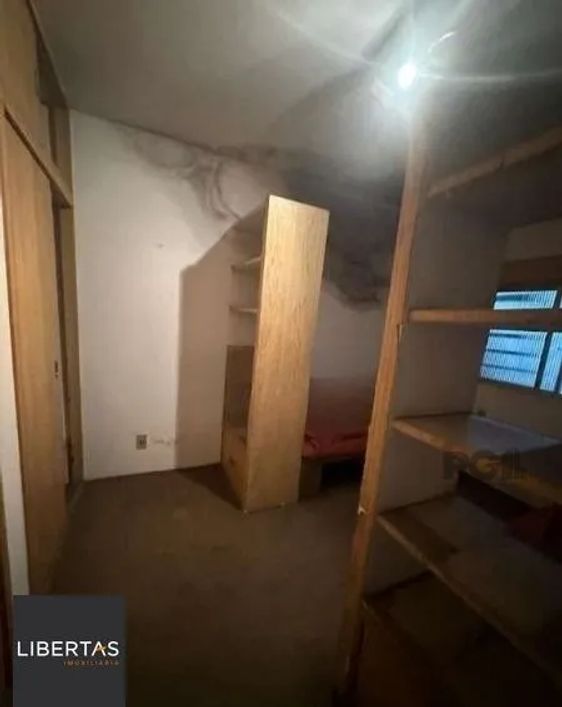 Casa 2 dormitórios à venda Menino Deus Porto Alegre/RS