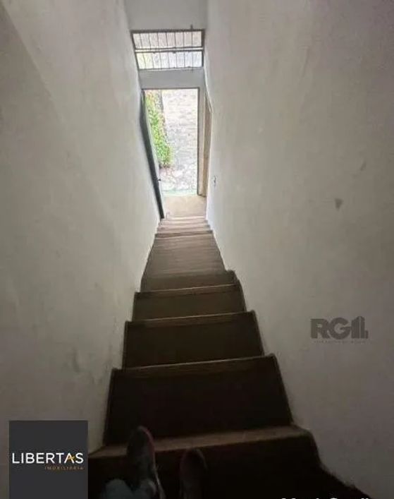 Casa 2 dormitórios à venda Menino Deus Porto Alegre/RS