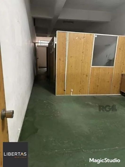 Casa 2 dormitórios à venda Menino Deus Porto Alegre/RS