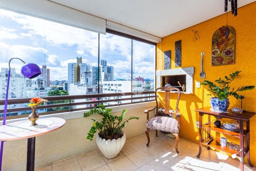 3 dormitórios suíte sacada churrasqueira sol ano todo 101 m2 area priv 1 garagem