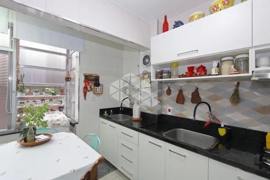 Apartamento 2 quartos mobiliado no centro proximo da UFRGS