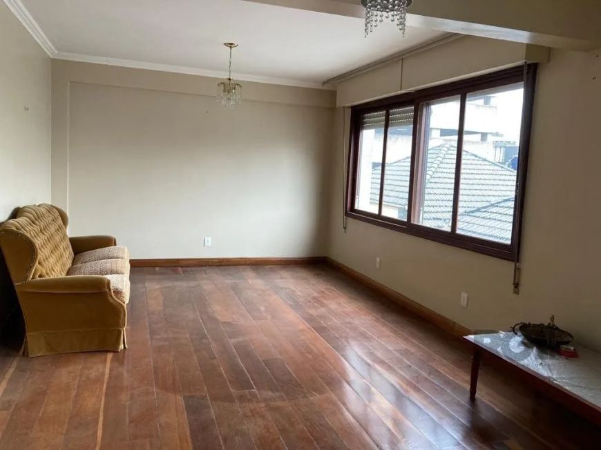 Apartamento - 3 dormitórios - 144,71 m² - Menino Deus