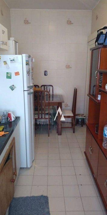 Apartamento com 02 dormitórios à venda, 63 m² por R$ 215.000 - Praia de Belas - Porto Alegre/RS.
