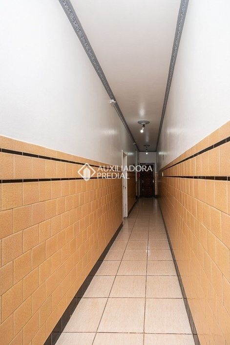 Desocupado, entrega imediata! Excelente estado de conservação!