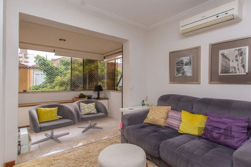 Apartamento para Venda - 73.28m², 3 dormitórios, suíte e 1 vaga - Menino Deus