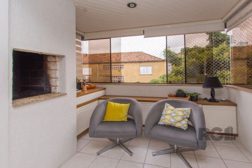 Apartamento para Venda - 73.28m², 3 dormitórios, suíte e 1 vaga - Menino Deus