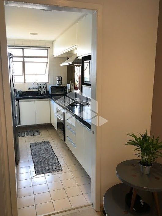 Apartamento na Cidade Baixa, em Porto Alegre de 2 dormitórios e vaga