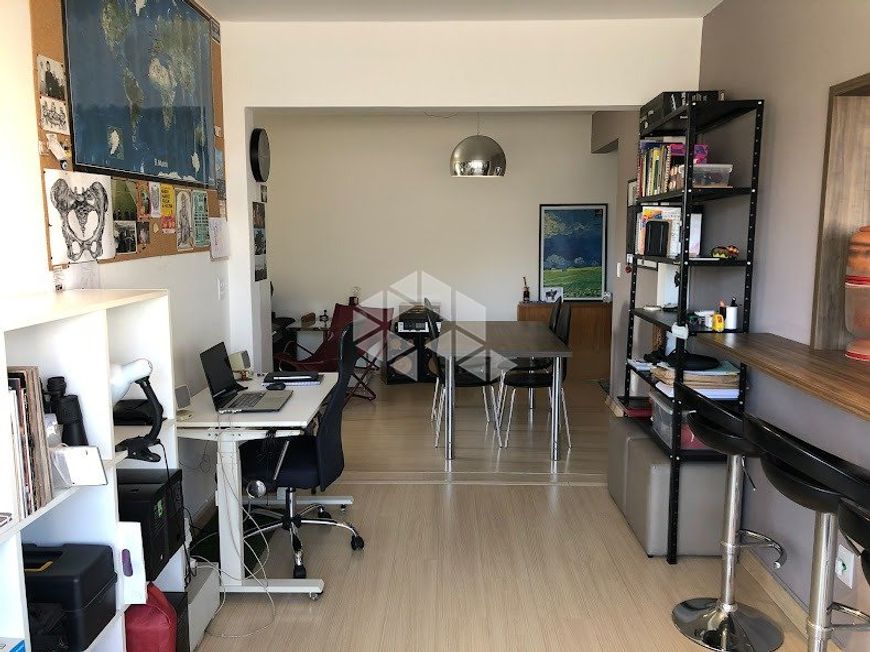 Apartamento na Cidade Baixa, em Porto Alegre de 2 dormitórios e vaga