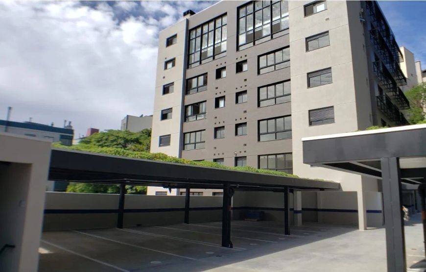 Apartamento para Venda - 101m², 3 dormitórios, sendo 3 suites, 2 vagas - Menino Deus