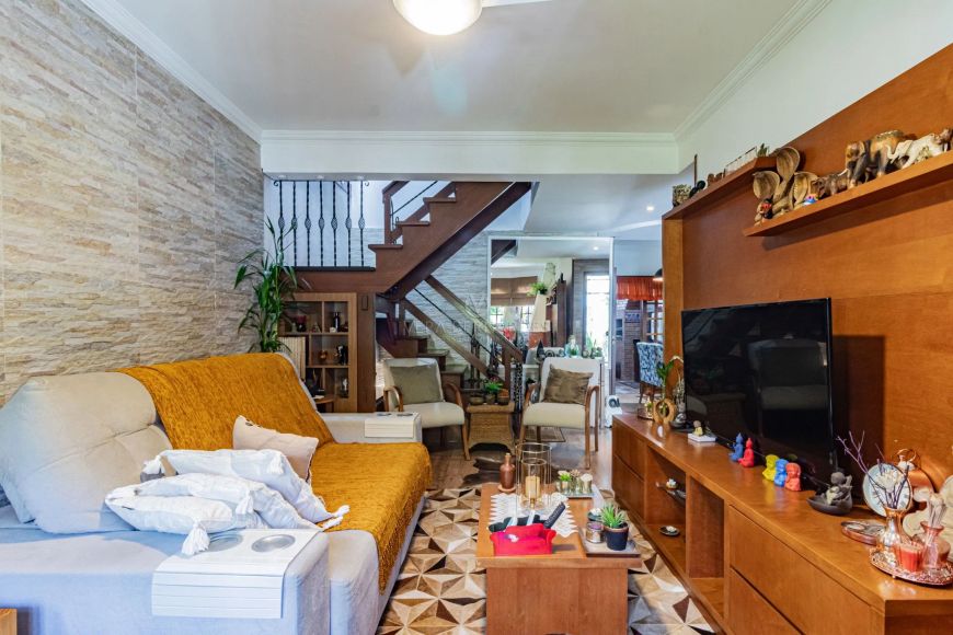 Casa em Condomínio no bairro Guarujá