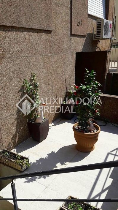 Venda de apartamento com 3 dormitórios no bairro Mont Serrat, 87 m² de área útil
