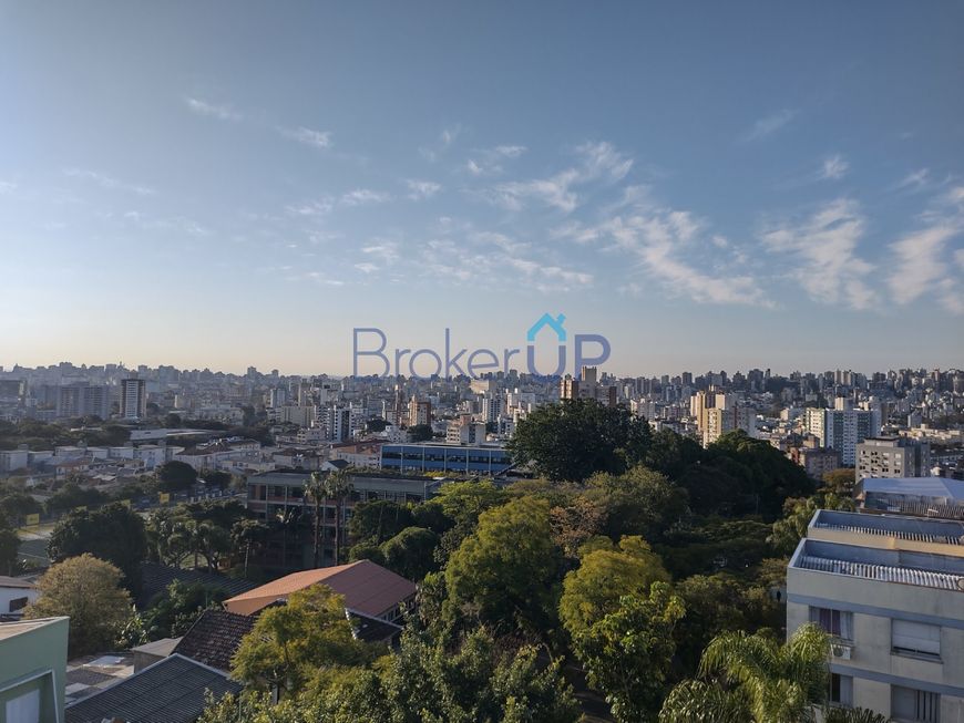 Apartamento Duplex/Cobertura em Santo Antônio - Porto Alegre, RS