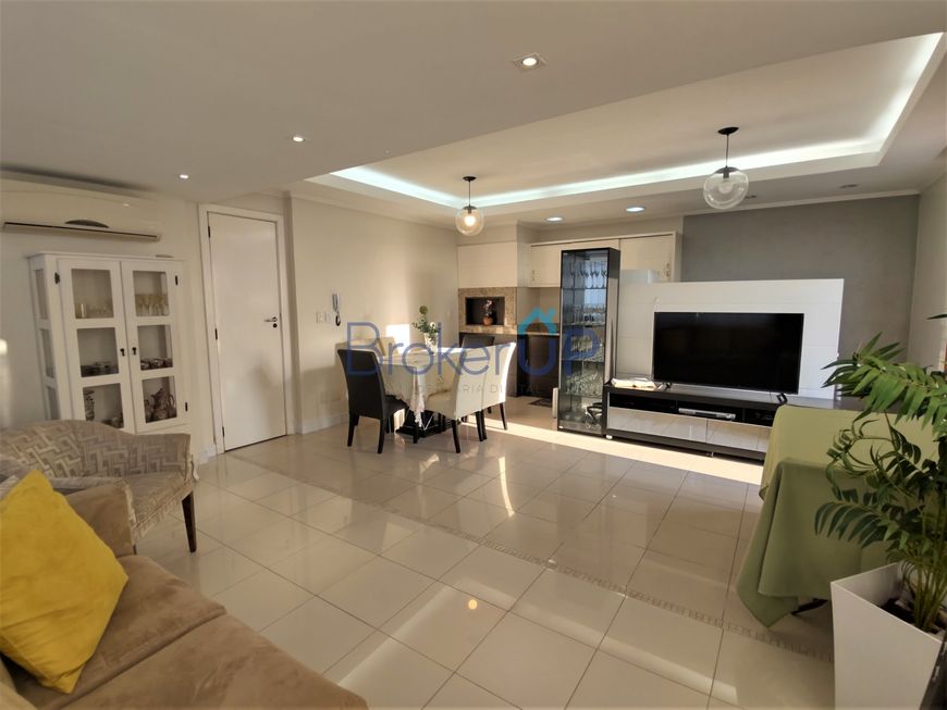 Apartamento Duplex/Cobertura em Santo Antônio - Porto Alegre, RS